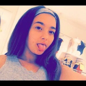 Meet your Posher, Brooke